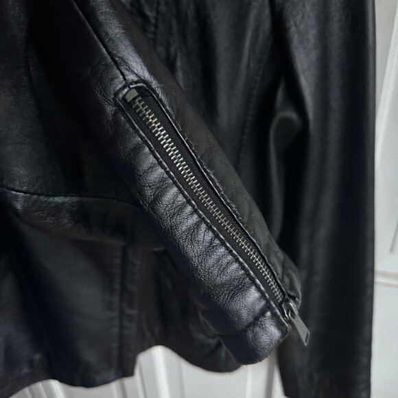 MICHAEL KORS ASSIMETRICAL ZIP LEATHER MOTOJACKET SIZE XL GREAT CONDITION - Picture 10 of 11